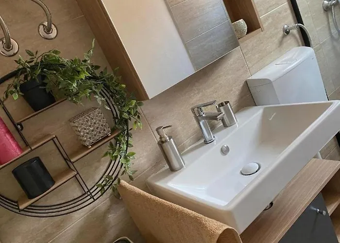 Apartman Jozephine 2 By Guide Póla