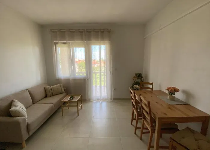 Jozephine 2 By Guide * Póla